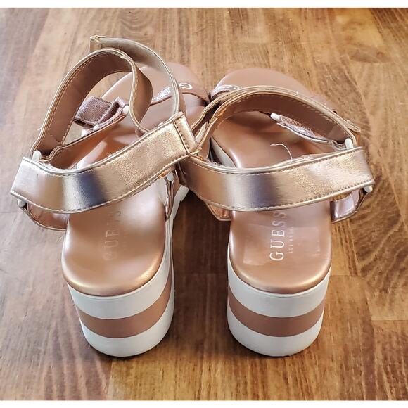 Guess Sandals Summer Beach Foam Platform Womens Sz 7.5 Gold White Adjustable EUC - Picture 4 of 6